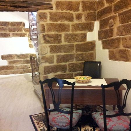 B&B Colti Di Rosa Castelsardo Buitenkant foto